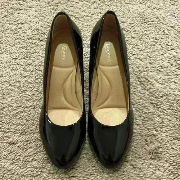 CL by Laundry Lofty Pumps - Picture 4 of 7